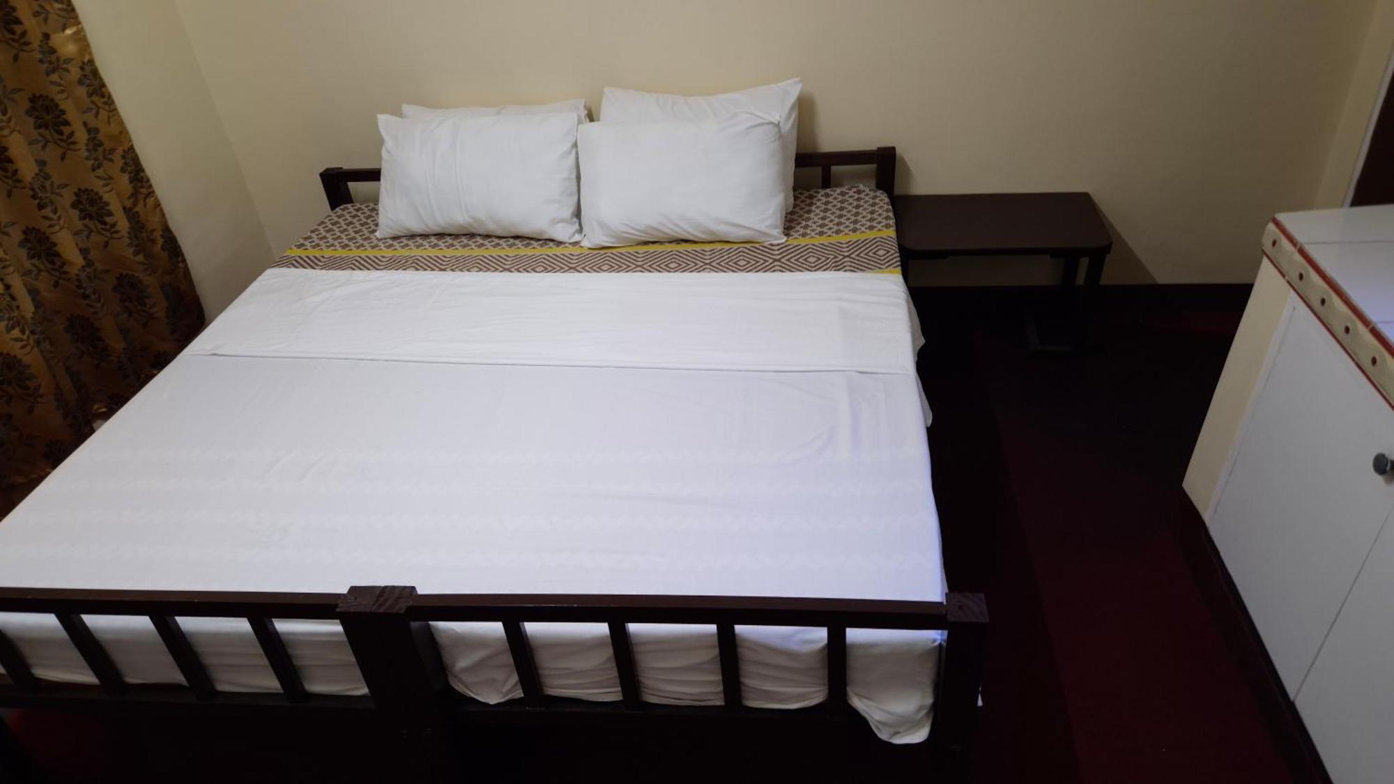 Cool Martin Family Hotel And Resort Bacoor エクステリア 写真