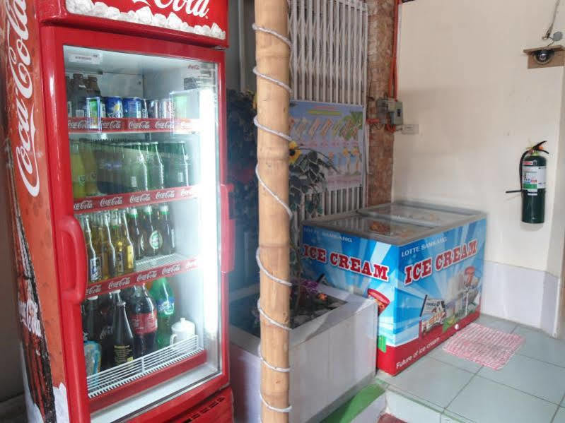 Cool Martin Family Hotel And Resort Bacoor エクステリア 写真